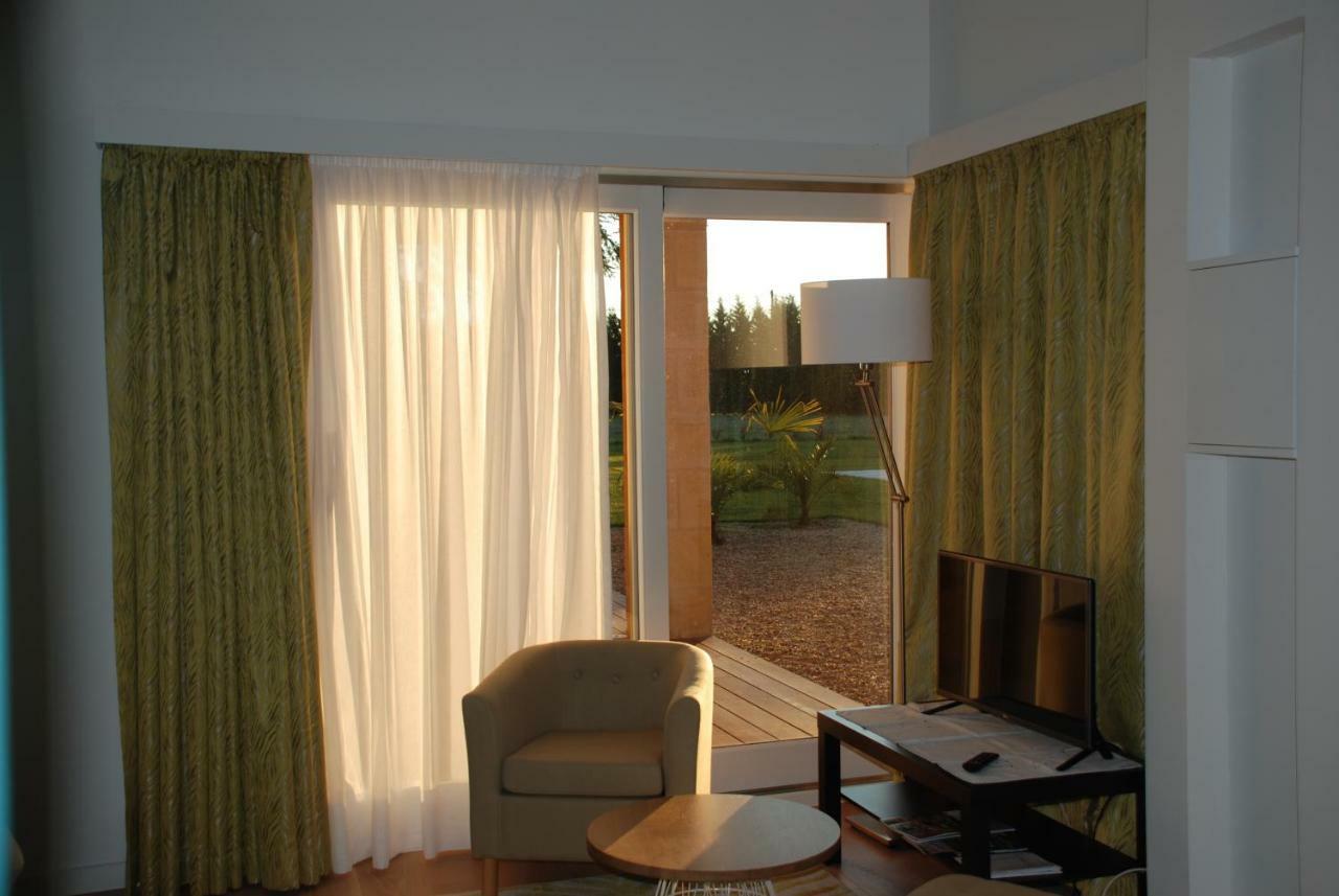 Les Ambeles Bed and Breakfast Saint-Magne-de-Castillon Buitenkant foto