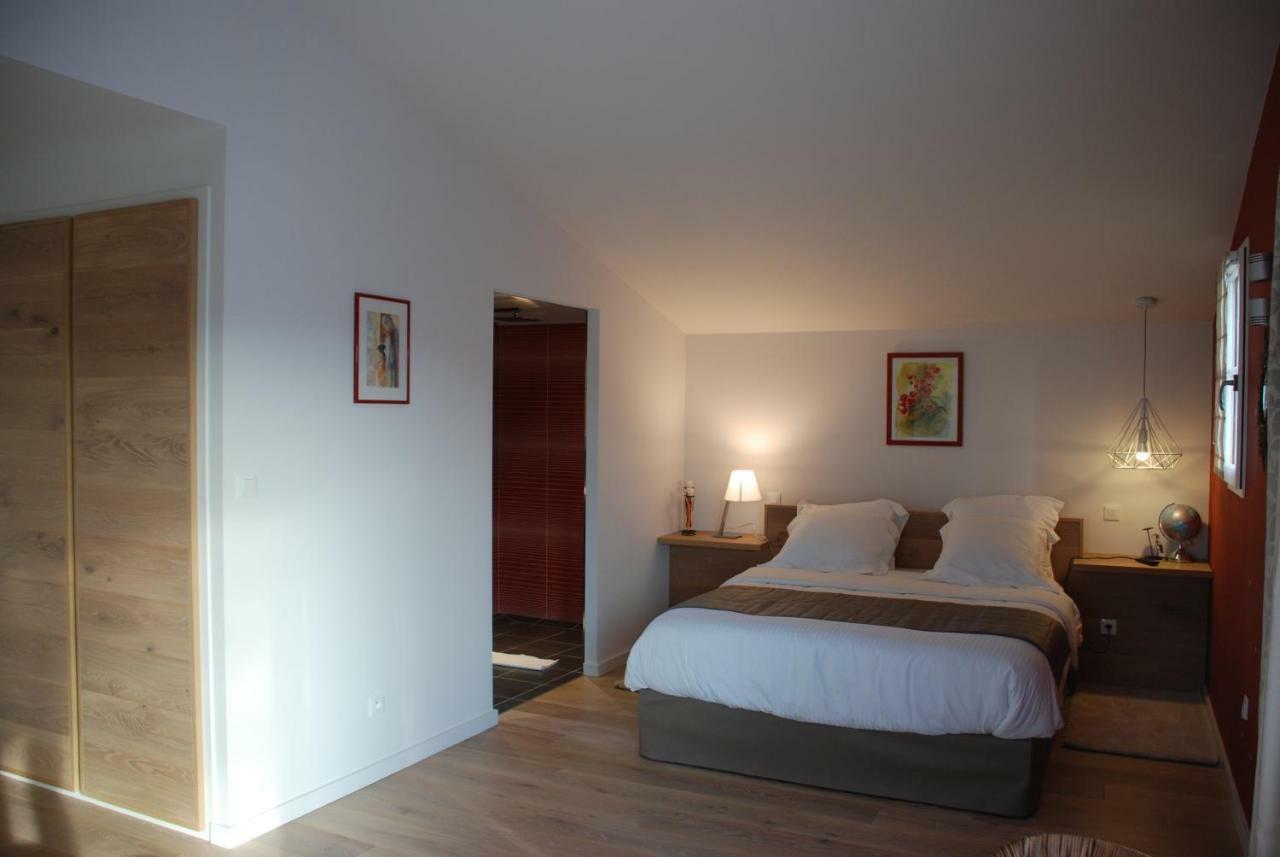 Les Ambeles Bed and Breakfast Saint-Magne-de-Castillon Buitenkant foto